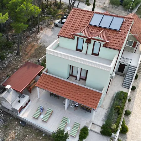 Villa Kalinic Milna  Exterior photo